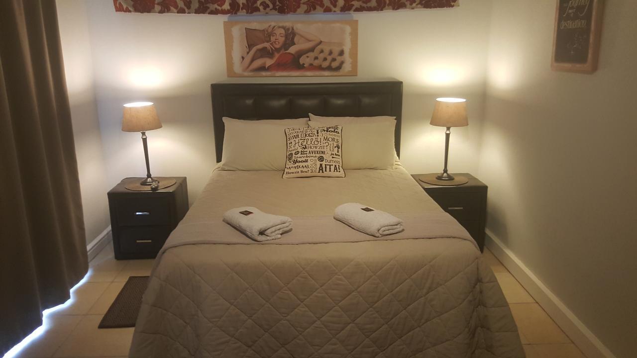 Beachway Guesthouse ポート・エリザベス エクステリア 写真