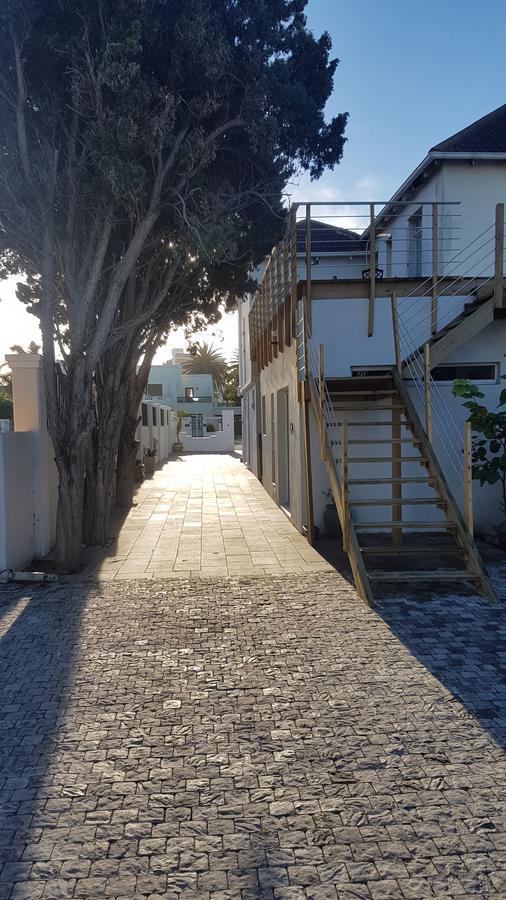 Beachway Guesthouse ポート・エリザベス エクステリア 写真