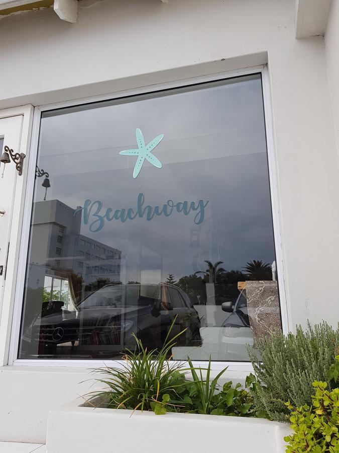 Beachway Guesthouse ポート・エリザベス エクステリア 写真